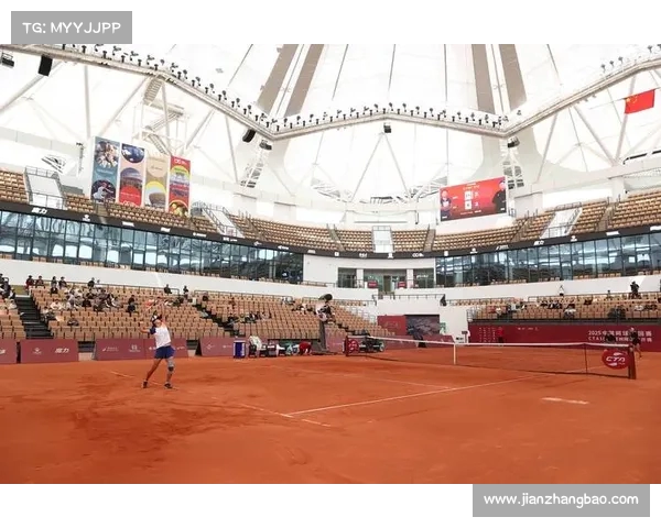 网球比赛主持人如何用专业解说提升赛事观众体验与赛事氛围营造 网球比赛主持人如何用专业解说提升赛事观众体验与赛事氛围营造